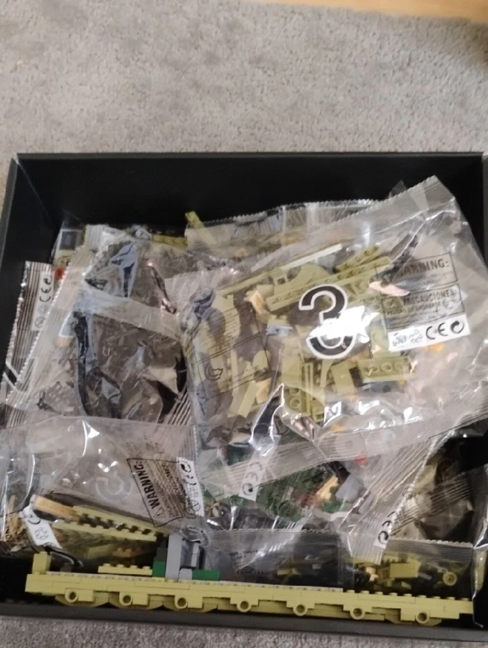 Green Military Tank Building Set - Camouflage Blocks. Nifeliz A7 Leopard 2